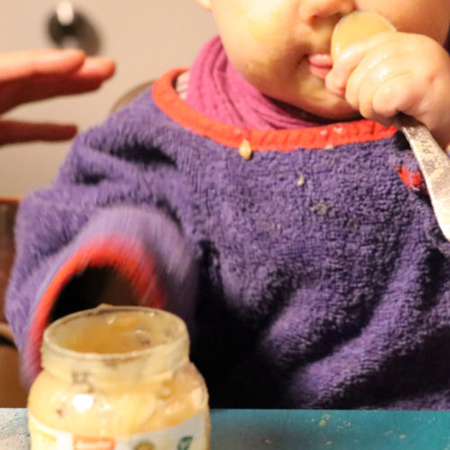 Babys freundlich füttern