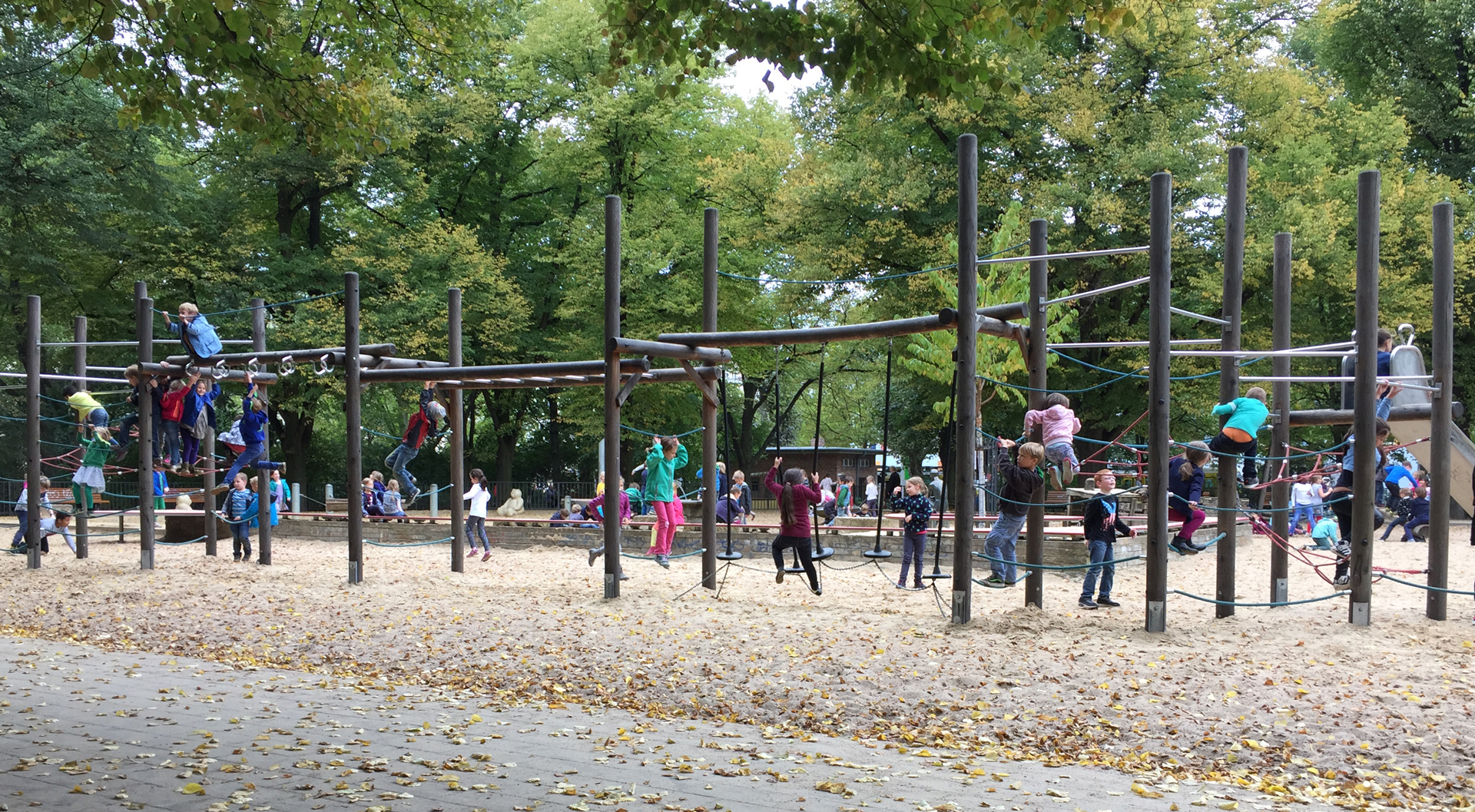 Spielplatz, Kinder, Klettern